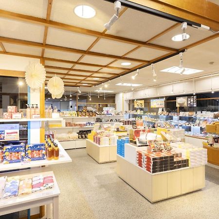 Hotel Ooedo Onsen Monogatari Premium Kaga Maruya Esterno foto