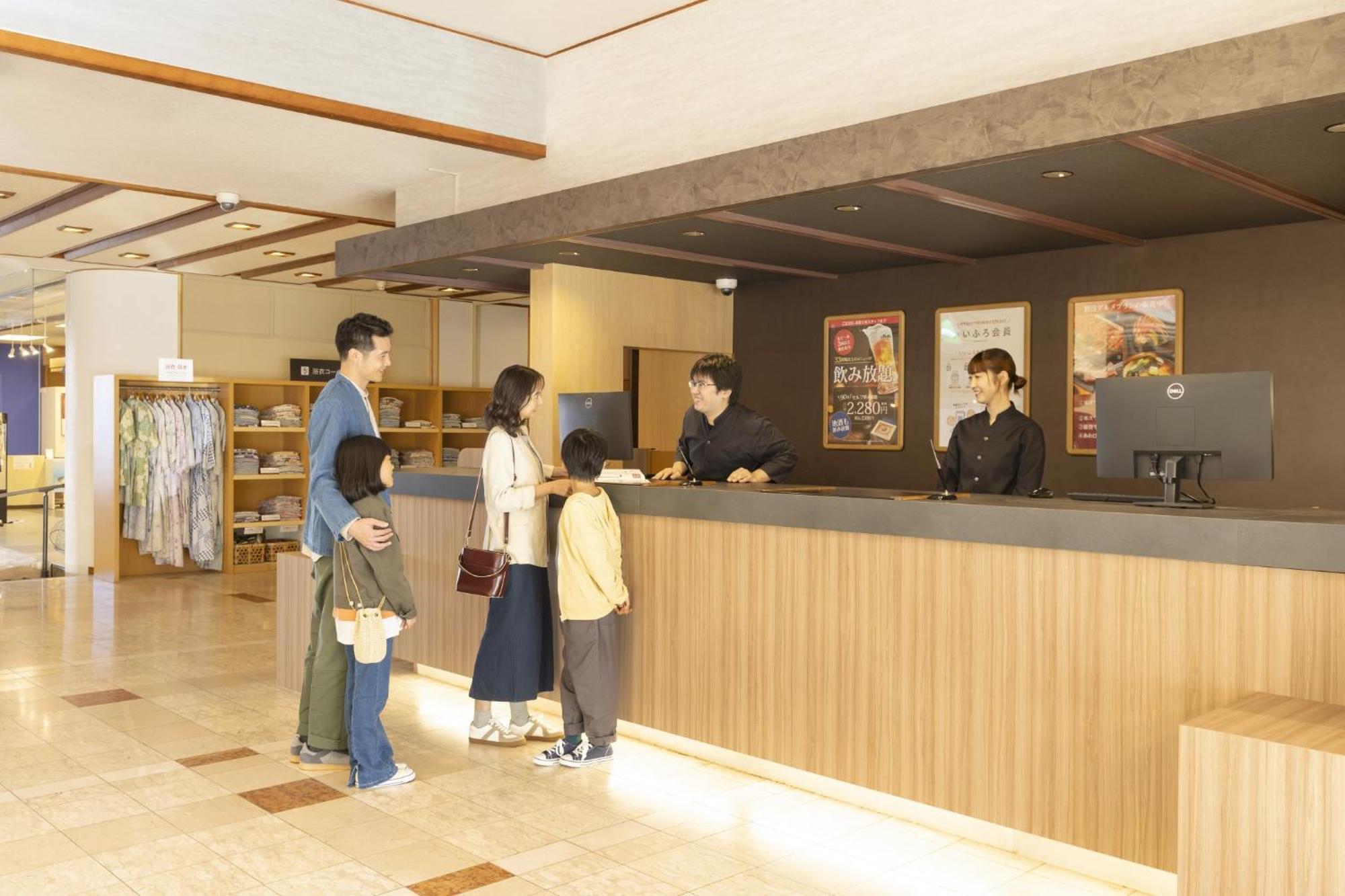Hotel Ooedo Onsen Monogatari Premium Kaga Maruya Esterno foto