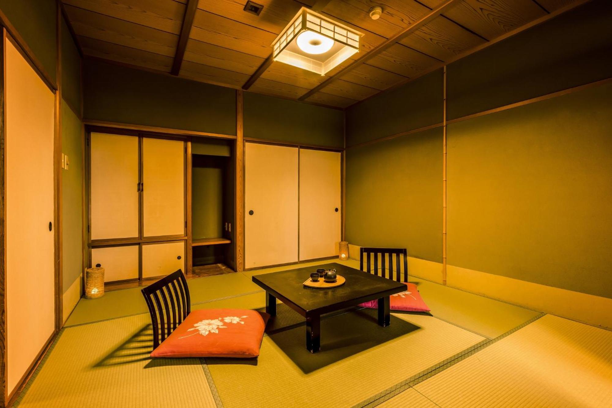 Hotel Ooedo Onsen Monogatari Premium Kaga Maruya Camera foto