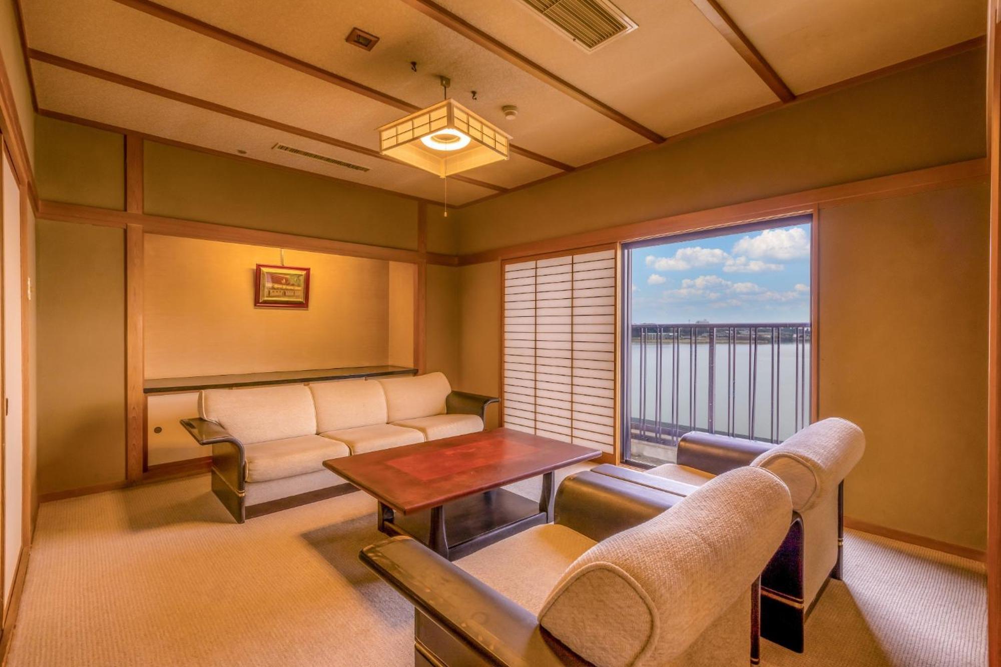 Hotel Ooedo Onsen Monogatari Premium Kaga Maruya Camera foto