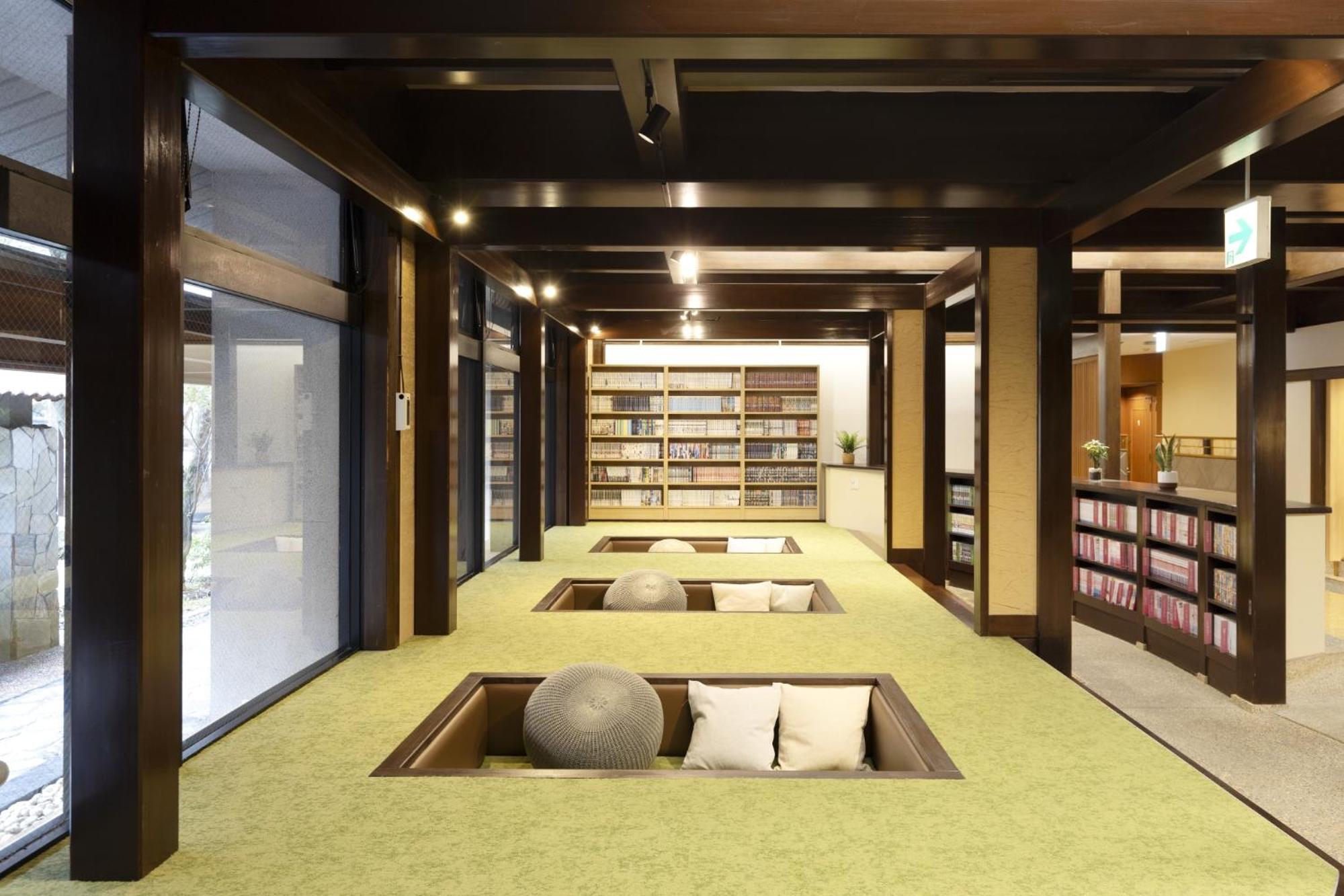 Hotel Ooedo Onsen Monogatari Premium Kaga Maruya Esterno foto